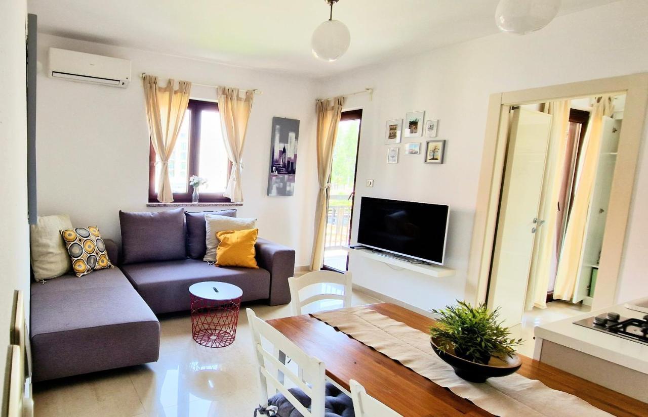 Apartments Villa Alba II Пореч Экстерьер фото